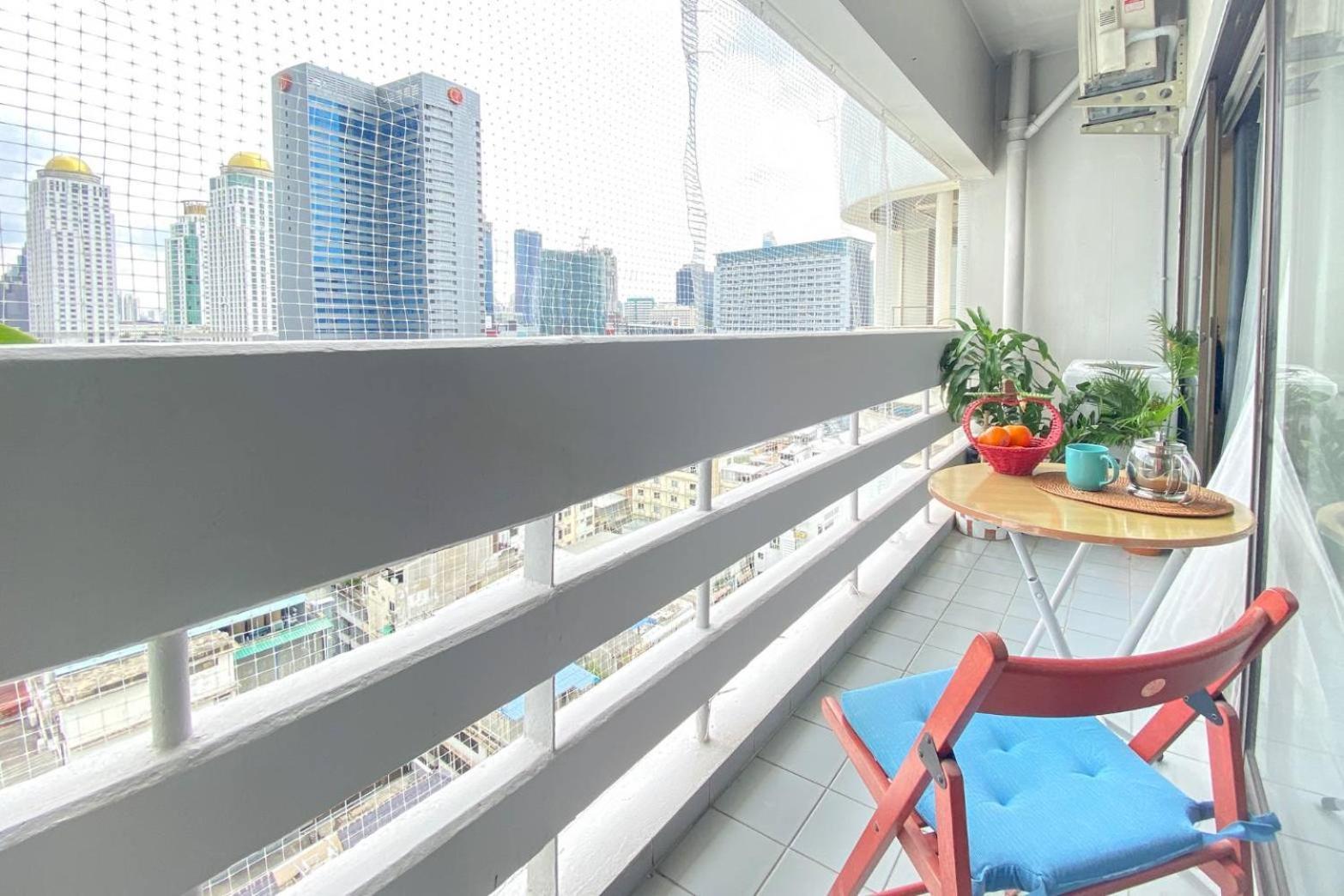 Cozy 1Br Walk To Bts And Airport Rail Link Close To Malls T Банкок Екстериор снимка