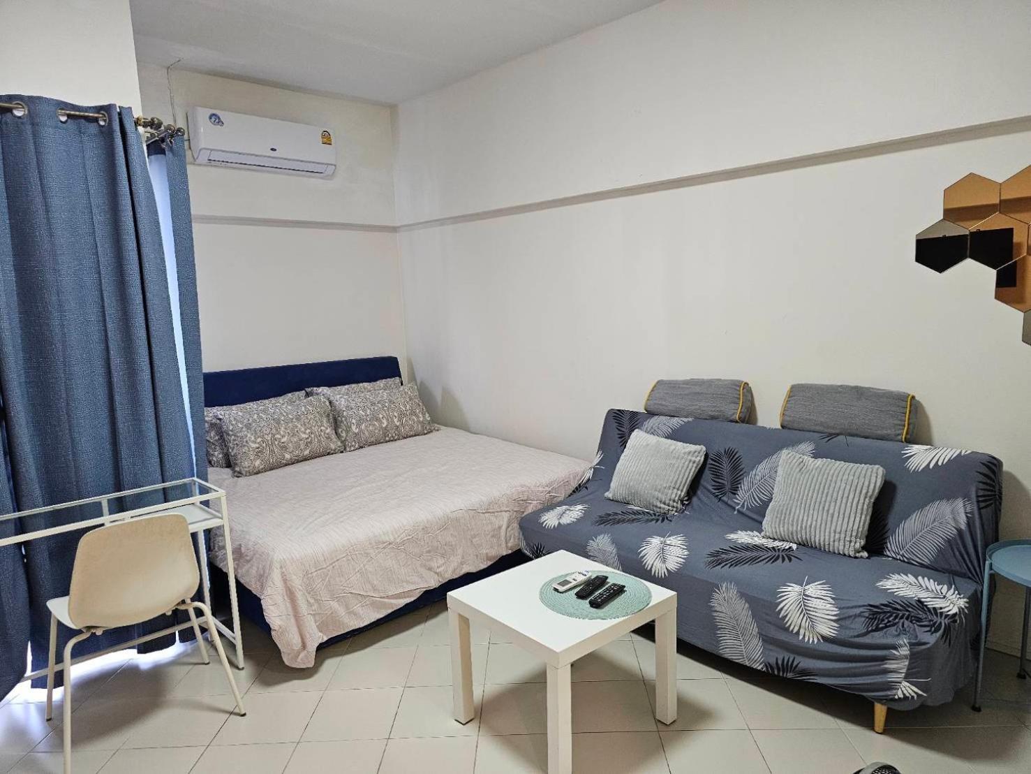 Cozy 1Br Walk To Bts And Airport Rail Link Close To Malls T Банкок Екстериор снимка